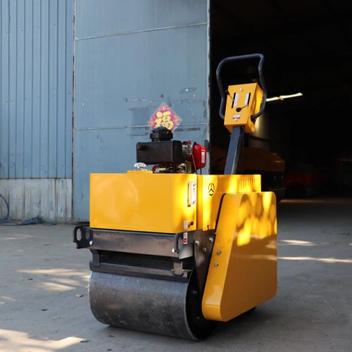 HR560 kg 5.6 Ton Handheld Air-cooled Double Wheel Roller Roller